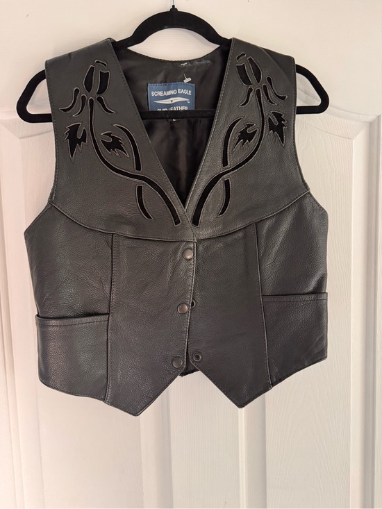 Harley-Davidson Jackets & Blazers - Rare Harley Davidson Screaming eagle Women's Black Leather Vest